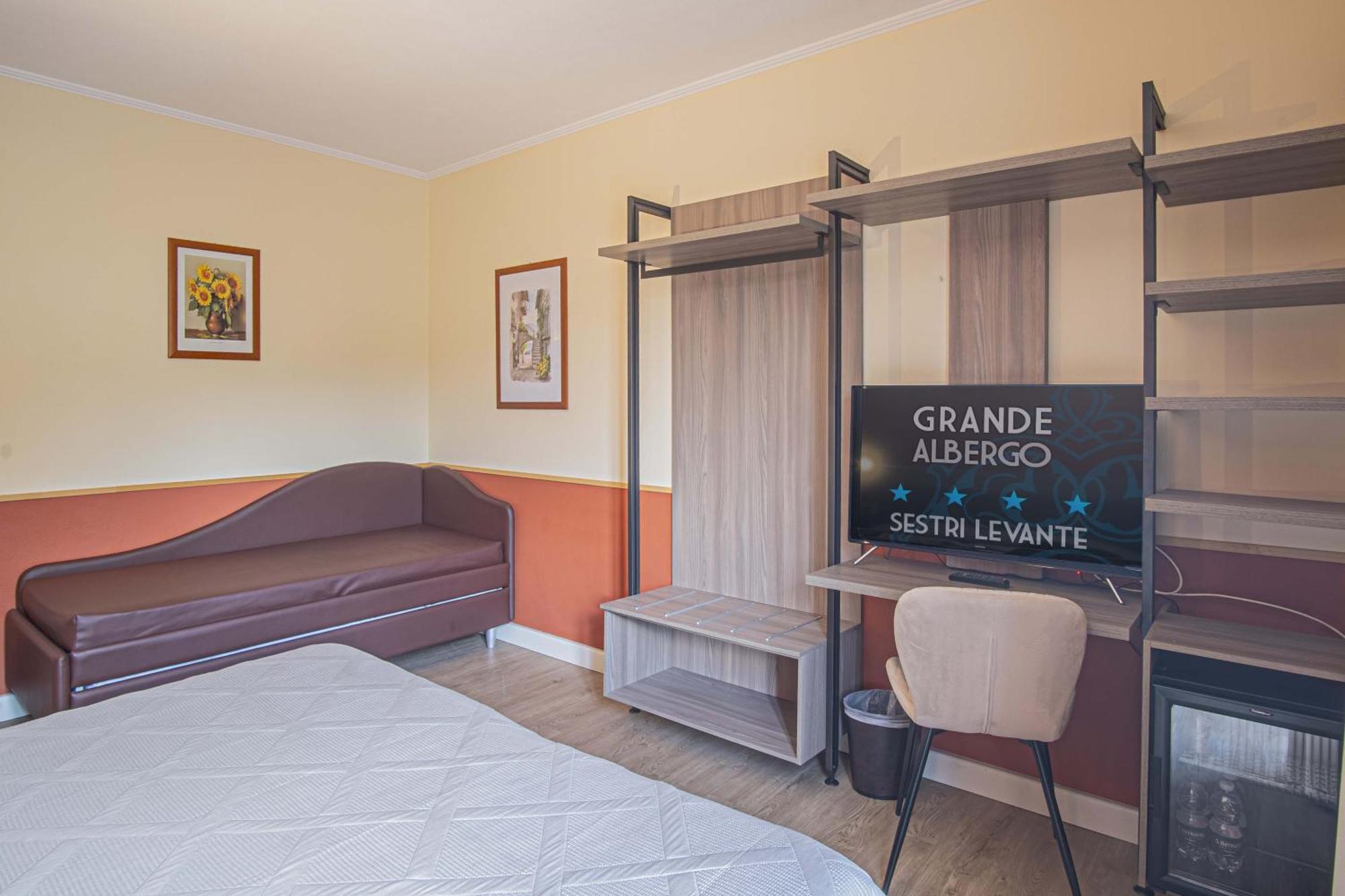 Grande Albergo Сестри-Леванте Экстерьер фото